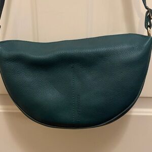 Portland Leather Koala Sling bag